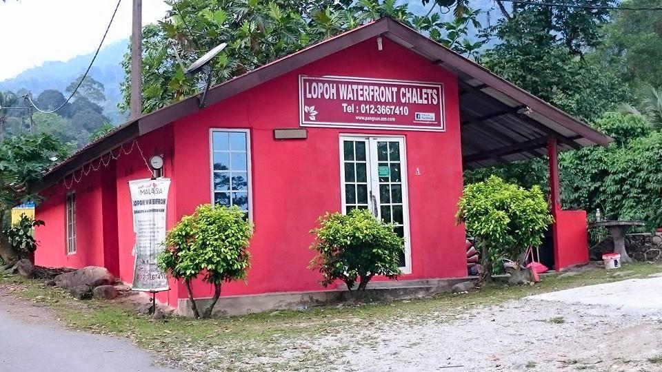 فيلا هولو لانجاتفي Lopoh Waterfront Budget Chalets المظهر الخارجي الصورة